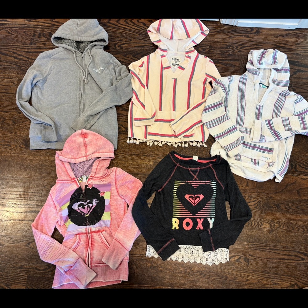Girl’s Hoodies & Tops